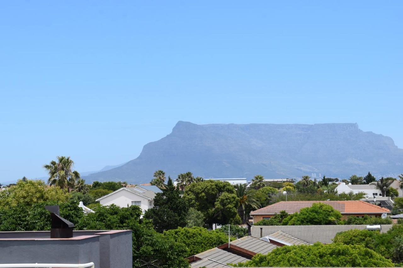 بلوبيرجستراند Capetown 4U Guesthouse المظهر الخارجي الصورة